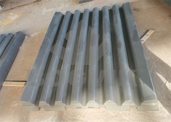 Mn18Cr2 JM1208 Crusher mascellato mascellato 400.0425.001 e Swing Jaw Plate 400.0420.001