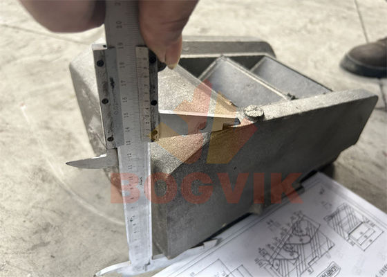 Matrice di metallo fuso in alta lega con inserti in ceramica
